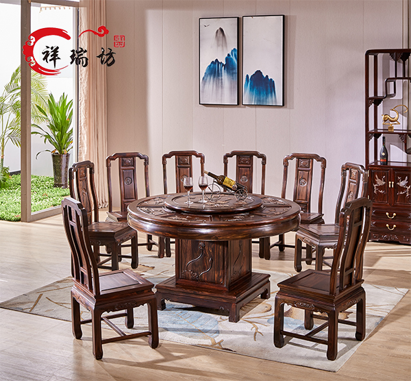 祥瑞坊红木的黑酸枝餐桌组合—打造舒适用餐空间